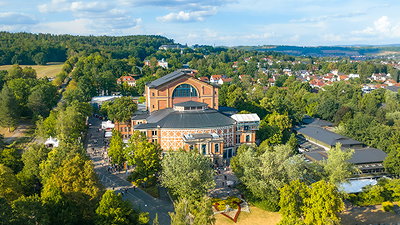 Il Festspielhaus di Bayreuth (Foro Mikhail Butovskyi)