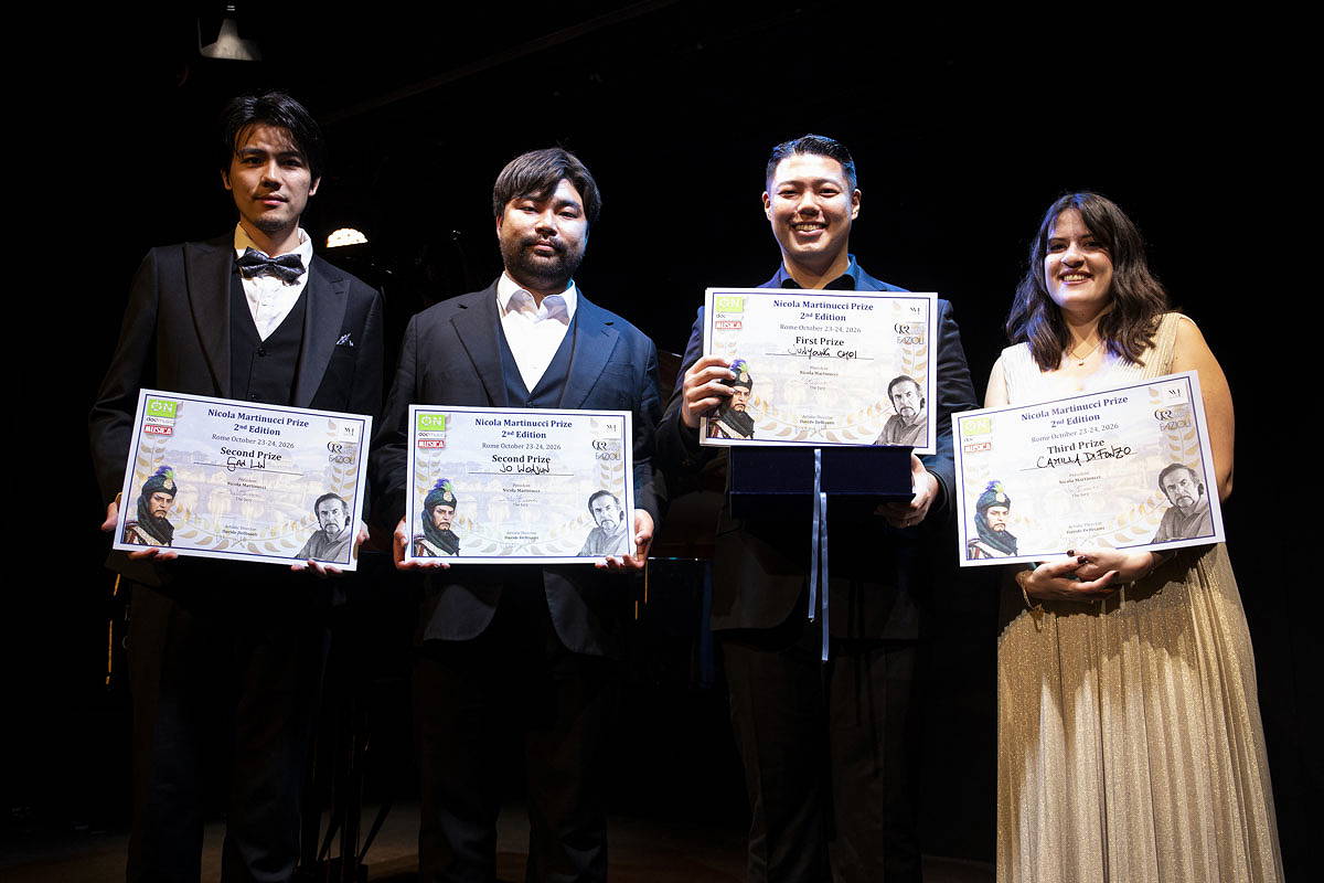 Il baritono coreano Junyoung Choi vince il Concorso Lirico ...